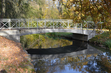Br&uuml;cke im Schlosspark L&uuml;bbenau 