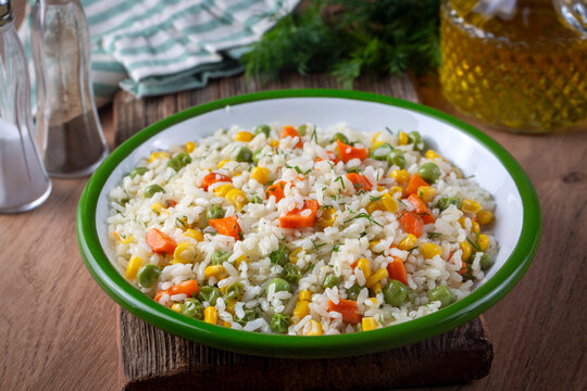 Turkish cuisine; vegetable pilaf is also known as spring pilaf. Turkish name; sebzeli pilav ya da bahar pilavi