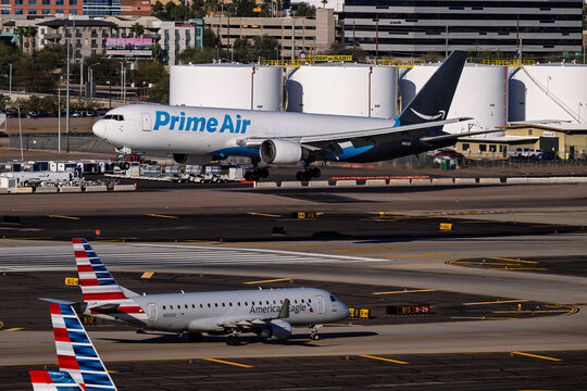 sky harbor airport 2-3-2026 Phoenix, AZ USAAmazon Prime Air Boeing 767-300BDSF N431AZ sunset arrival into Phoenix Sky Harbor Intl. Airport.
