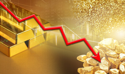 Falling gold prices. Gold bars with financial chart and down arrow © YanlethRivera