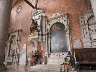 イタリア　世界遺産ヴェネツィア　サンティ・ジョヴァンニ・エ・パオロ聖堂