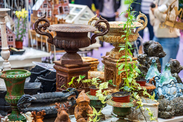 Unique Vintage Garden Decor: Explore Timeless Beauty in Home and Garden Design