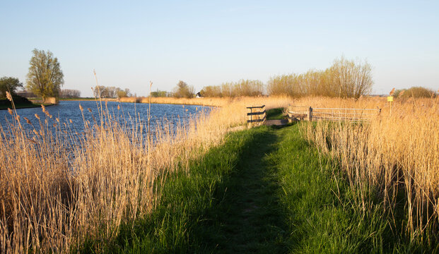 Explore the beautiful Clog trail along the Eem river in Wolkenberg nature reserve, Baarn, Netherlands