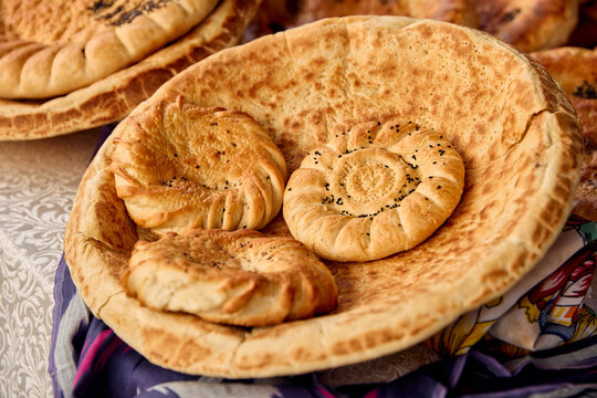 Delicious traditional Uzbek bread lepyoshka