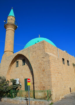 ACRE ISRAEL, El-Jazzar Mosque also known as the White Mosque, is named after the Ottoman Bosnian governor Ahmad Pasha el-Jazzar ("the Butcher").
