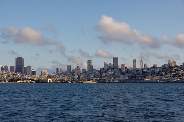 Obraz premium Skyline of San Francisco during the evening