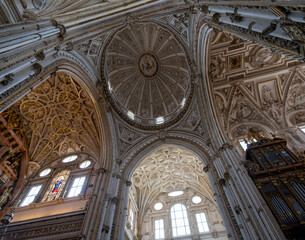 Obraz premium Cordoba, Spain - 20 Jul 23: Renaissance Dome and Vaults Inside Córdoba Cathedral