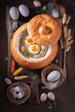 Polish sour soup served in unique way for Easter.