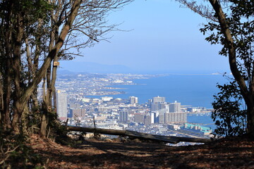 逢坂山の絶景ポイントに到着