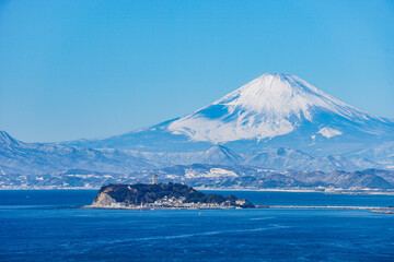 日本の富士山と江ノ島
