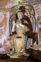 Fototapeta premium Statues of Bodhisattvas in an ancient Chinese Buddhist temple.