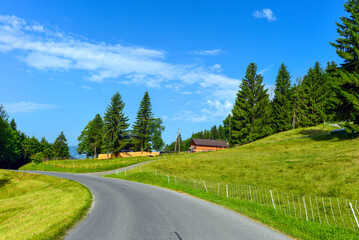 Weiler (Rotte) Ittensberg in der Gemeinde Egg im Bregenzerwald, Vorarlberg © Ilhan Balta
