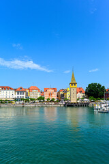 Obraz premium Hafen der Insel Lindau am Bodensee in Bayern