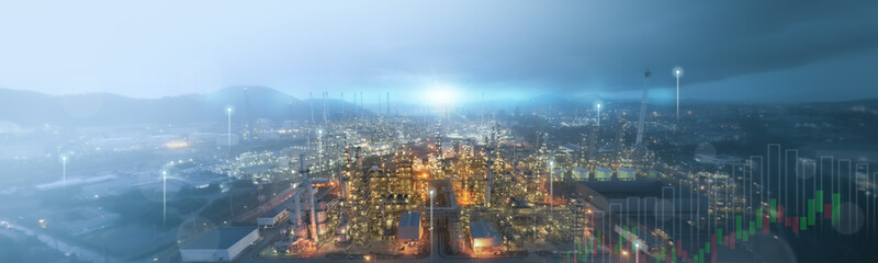 Obraz premium Aerial photographs of power plants, petrochemical industries, oil and gas industrial areas at night. Concepts related to energy and the environment.