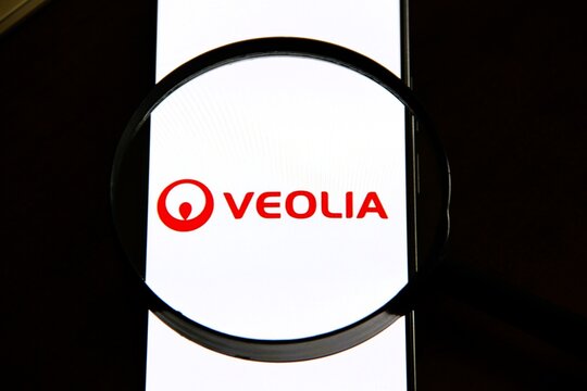  Veolia - Multinacional francesa, l&iacute;der mundial na gest&atilde;o otimizada de recursos, focada na transforma&ccedil;&atilde;o ecol&oacute;gica. A empresa atua globalmente na gest&atilde;o de &aacute;gua, res&iacute;duos (s&oacute;lidos e l&iacute;quidos).
