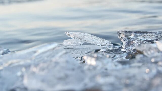冬の風景　湖と氷