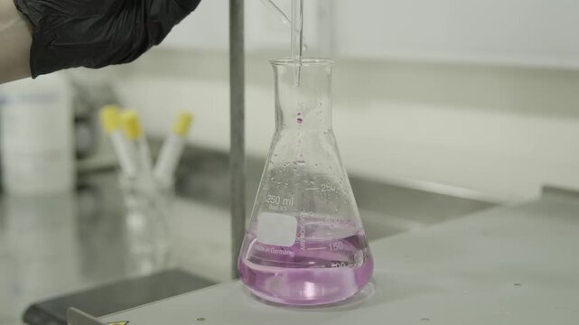 Erlenmeyer Flask in Laboratory 4k