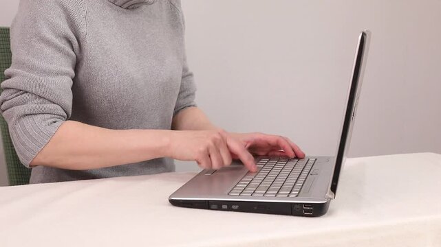 light taps when pressing the space bar on a laptop