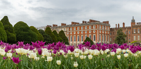 Hampton Court Palace - The Great Fountain Garden