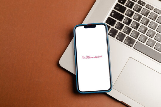 First Commonwealth Bank: Regional Banking Services, Personal & Business Accounts, Loans, Digital Banking, Wealth Management & Community-Focused Financial Solutions