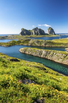 Tr&aelig;na Island, Traena, Sanna, Helgeland Coast, Nordland, Norway