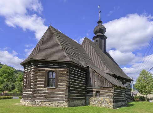 Kostel sv. Michaela Archanděla Wooden Church, Mar&scaron;&iacute;kov, Velk&eacute; Losiny, Olomouck&yacute; kraj, Czech Republic