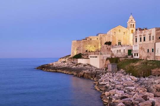 Church of San Francesco in the light of dusk, Vieste, Gargano, Foggia, Apulia, Puglia, Southern Italy, Italy