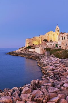 Church of San Francesco in the light of dusk, Vieste, Gargano, Foggia, Apulia, Puglia, Southern Italy, Italy