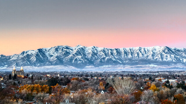 Sunrise Winter Wellsvilles