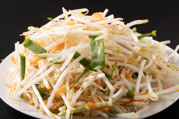 もやしミックス（にんじん　ニラ）