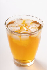 冷たい　ほうじ茶