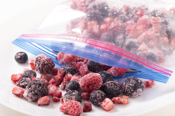 冷凍　4種のベリーミックス（ブルーベリー　ストロベリー　ブラックベリー　ラズベリー）