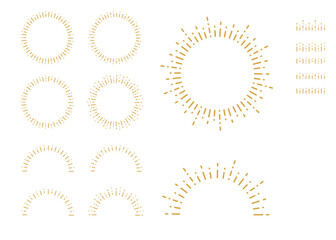 黄金色の手書き風放射線・サンバースト装飾デザインセット。円形や半円の集中線、キラキラ輝く光の表現、タイトル強調や見出し装飾に最適なベクター素材。お祝い、セール、記念日、バナーや広告、パッケージデザインを華やかに彩る高品質イラスト。
