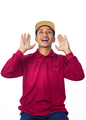Naklejka premium Excited Young Asian Man Cupping Hands and Shouting an Announcement