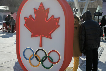 Fototapeta premium Canadian Olympic sign at Nathan Phillips Square (8-feb-2026), Toronto