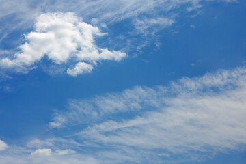 Obraz premium Blue sky with clouds