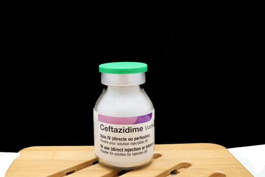 Flacon de m&eacute;dicament Ceftazidime de Viatris