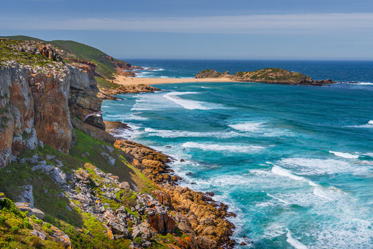 Beautiful coastline of Robberg Nature Reserve, Plettenberg Bay, South Africa