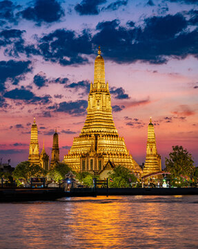 Bangkok, Thailand - Spectacular sunset over Wat Arun Ratchawararam Temple in Bangkok