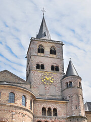 Fototapeta premium Church of Our Lady (Liebfrauenkirche) during a summer season in Trier, Germany