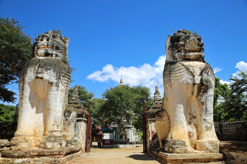 Fototapeta premium Ancient Lion Gate at Bagan Temple, Myanmar