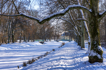 Ogrody pałacowe w Choroszczy zimą, Podlasie, Polska © podlaski49