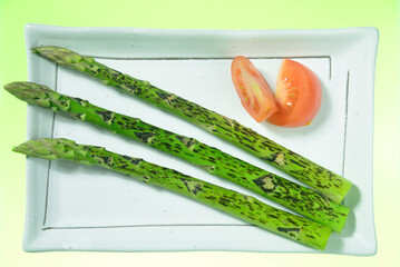 焼きグリーンアスパラガス