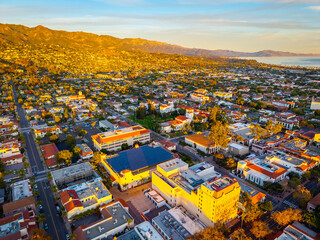 Fototapeta premium Panoramic Aerial View of Downtown Santa Barbara at Golden Sunset California
