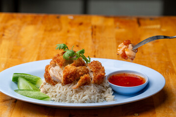 Thai Hainanese Chicken Rice with Crispy Chicken and Dipping Sauce