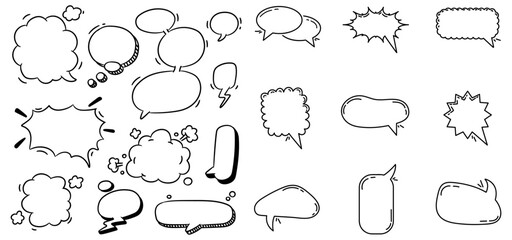 Fototapeta premium Hand drawn speech bubble doodle set 