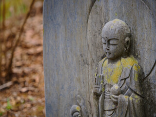 道端の石仏