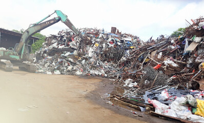 Secondhand goods shops buy items such as scrap metal, glass bottles, plastic bottles, and more. They have a large inventory of old items ready for recycling.