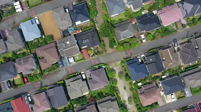 住宅地の真俯瞰ドローン空撮