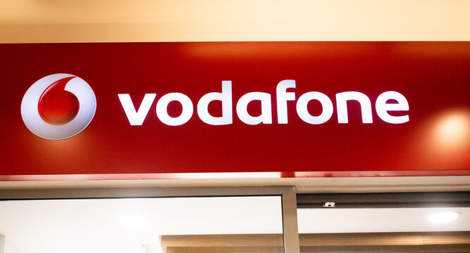 CLUJ-NAPOCA, ROMANIA - FEBRUARY 2025: vodafone shop front